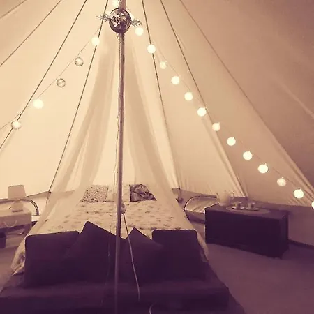 Glamping Malinowy Las * סלאופסק